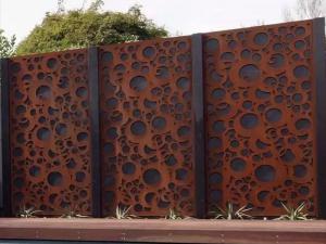 你知道红锈钢板空心雕刻的加工流程吗？